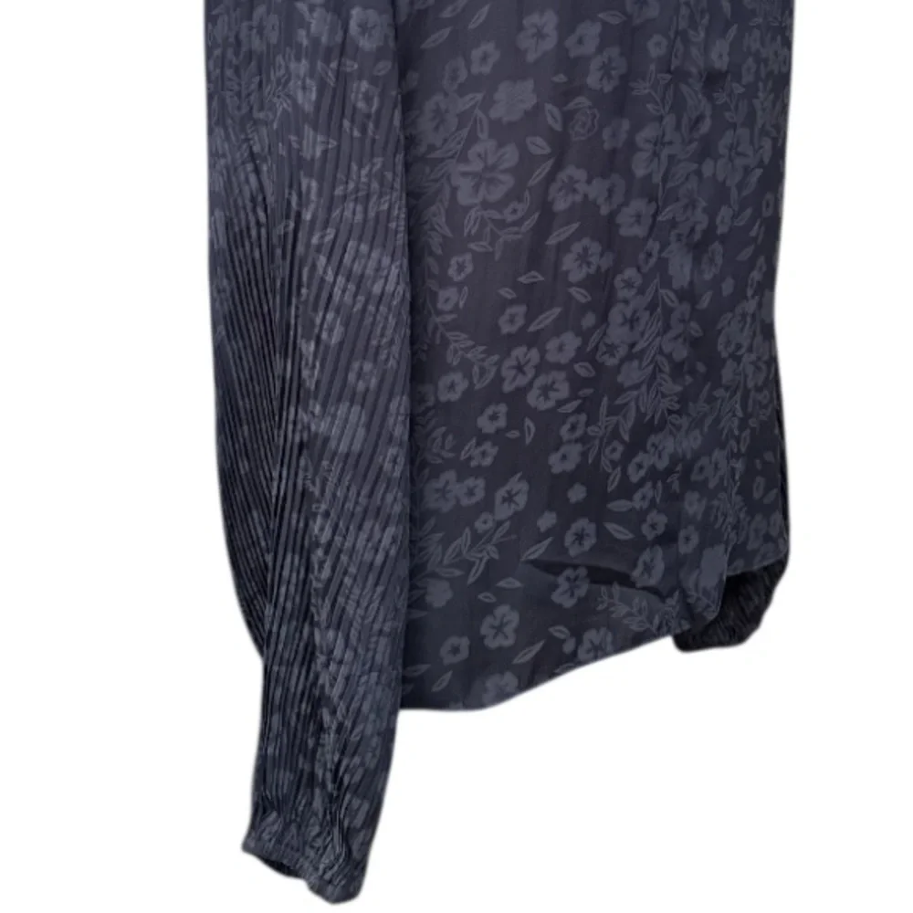 NWT Current Air Floral Jacquard Split Button Neck Long Sleeve In Midnight Size M - Picture 7 of 12